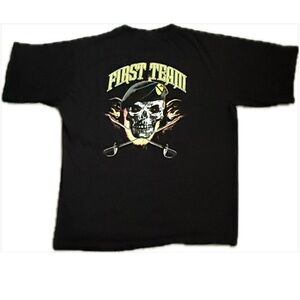 Black Vintage 90s First Team graphic tee